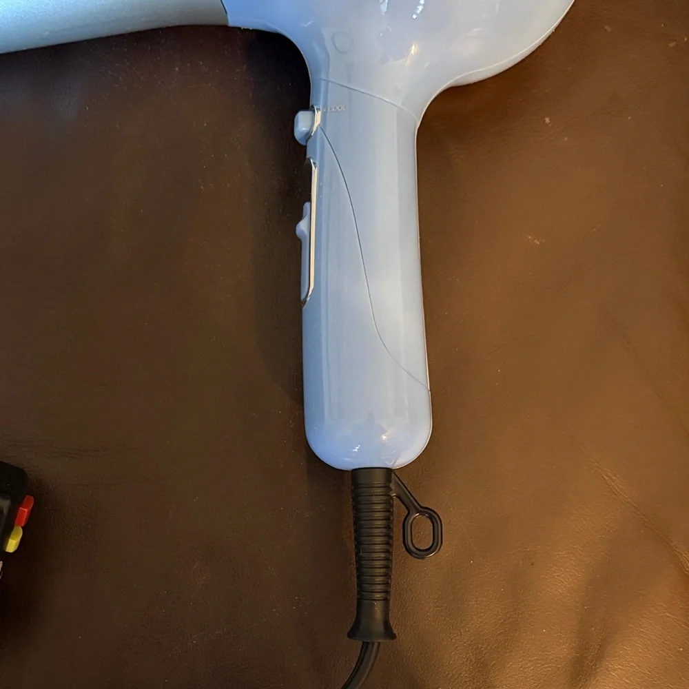 CHI Nano Ceramic Ionic Infrared Blue Hair Dryer - Picture 4 of 7